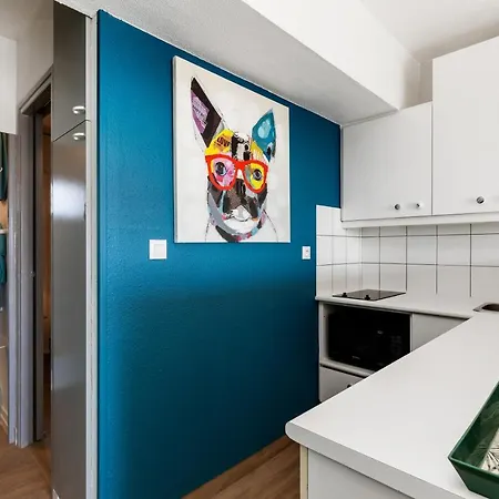 Bulldog Port Nature 4 - Village Naturiste