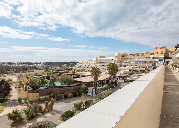 Bulldog Port Nature 4 - Village Naturiste *