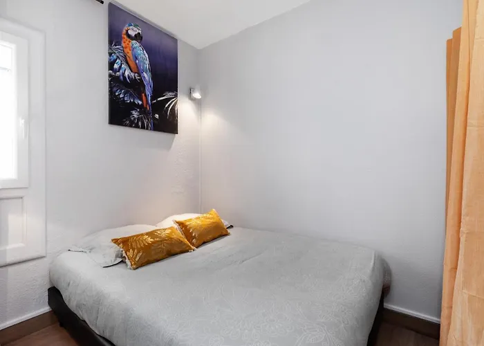 Bulldog Port Nature 4 - Village Naturiste * Agde